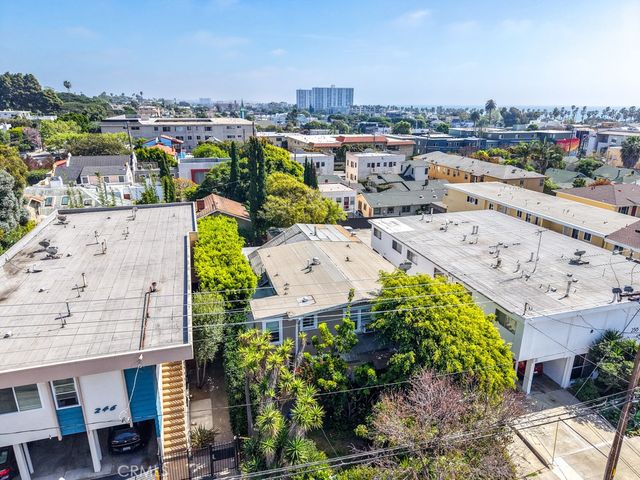 238 Bicknell, Santa Monica, CA 90405