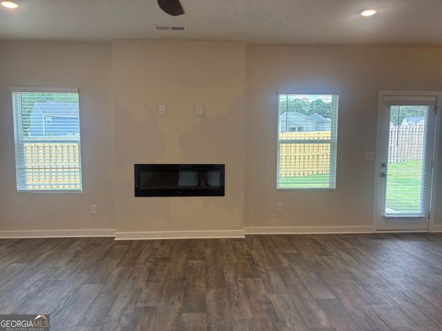 502 Headwater Court, Lagrange, GA 30241
