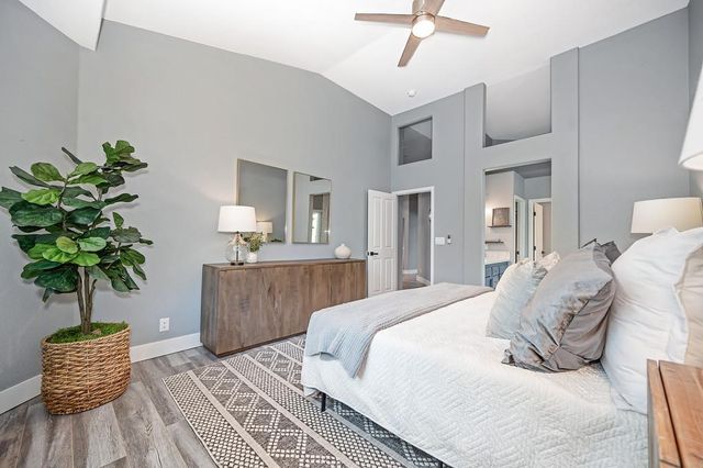 401 Seaton Dr, Folsom, CA 95630