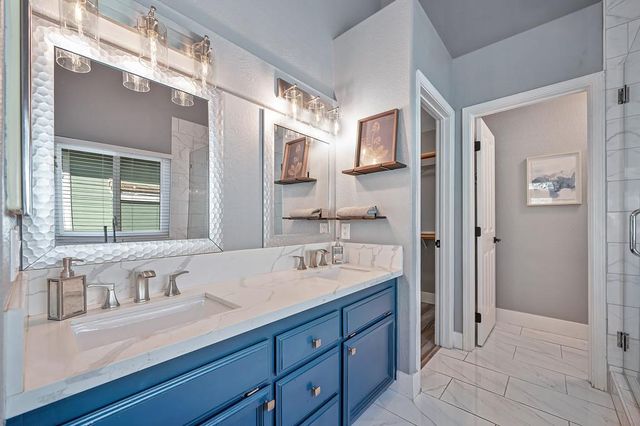 401 Seaton Dr, Folsom, CA 95630