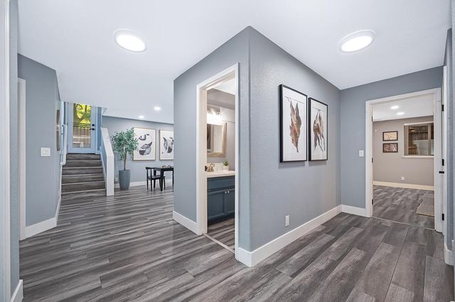 401 Seaton Dr, Folsom, CA 95630