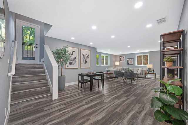 401 Seaton Dr, Folsom, CA 95630