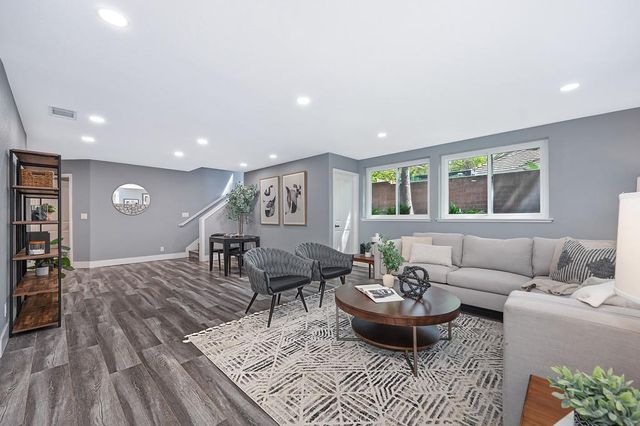 401 Seaton Dr, Folsom, CA 95630