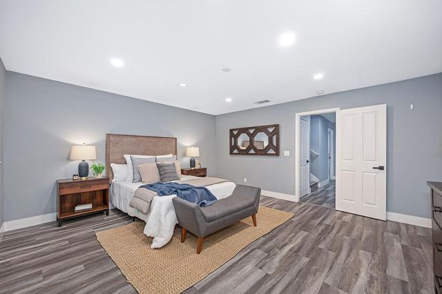 401 Seaton Dr, Folsom, CA 95630