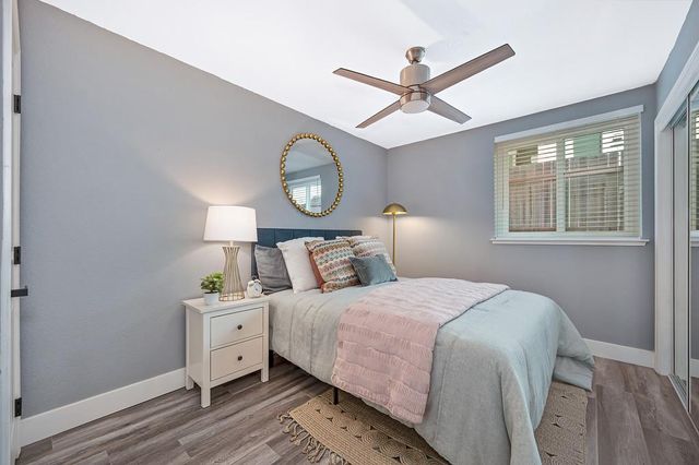 401 Seaton Dr, Folsom, CA 95630