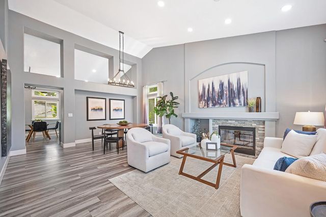 401 Seaton Dr, Folsom, CA 95630