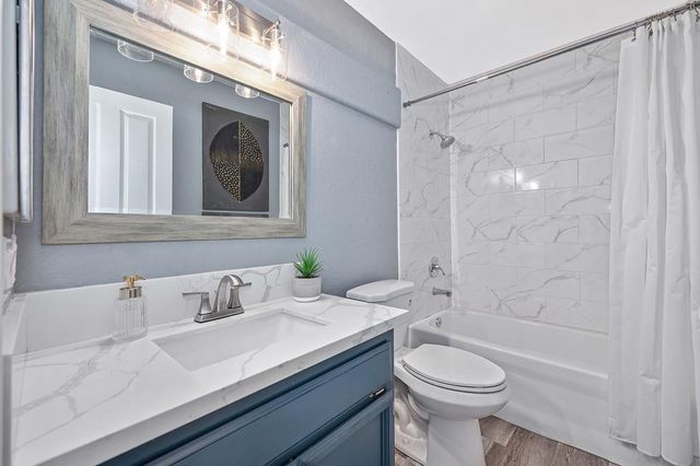 401 Seaton Dr, Folsom, CA 95630