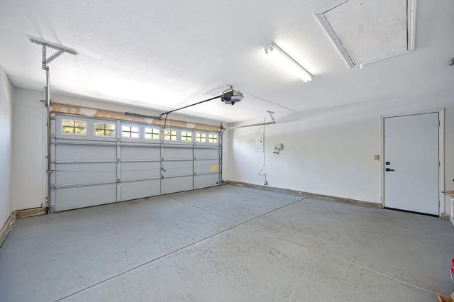 401 Seaton Dr, Folsom, CA 95630