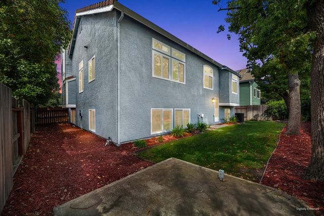 401 Seaton Dr, Folsom, CA 95630