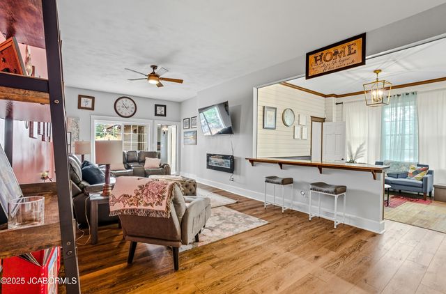 1105 MOREAU DRIVE, Jefferson City, MO 65101