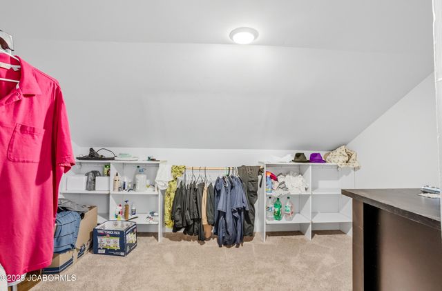 1105 MOREAU DRIVE, Jefferson City, MO 65101