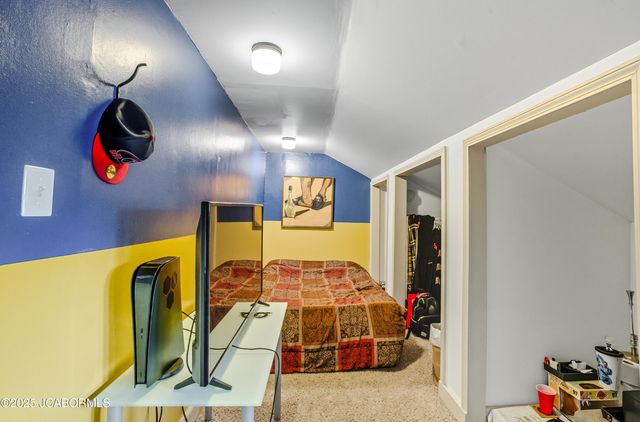 1105 MOREAU DRIVE, Jefferson City, MO 65101