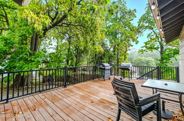 1105 MOREAU DRIVE, Jefferson City, MO 65101