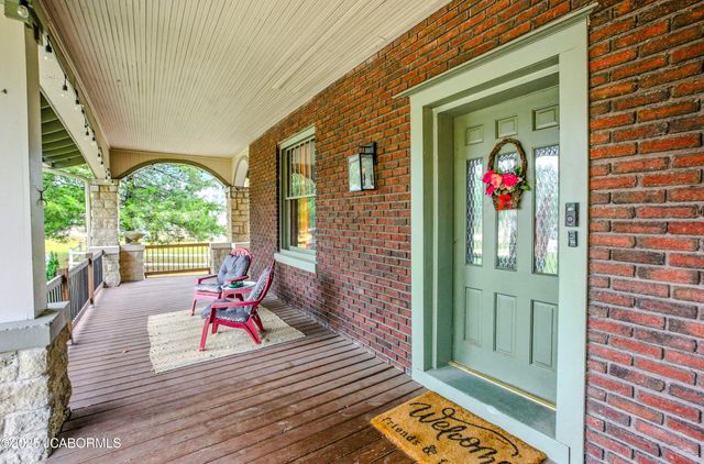 1105 MOREAU DRIVE, Jefferson City, MO 65101