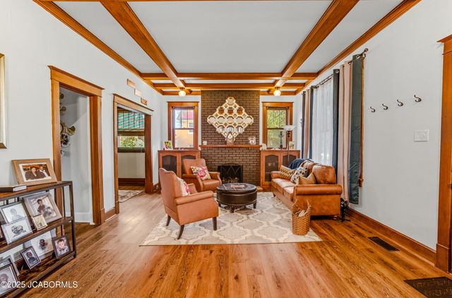 1105 MOREAU DRIVE, Jefferson City, MO 65101