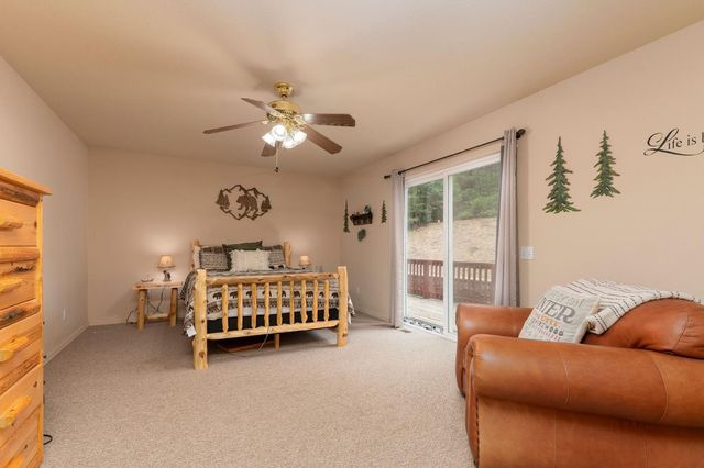 2792 Mckenzie Ave, Arnold, CA 95223