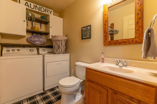 2792 Mckenzie Ave, Arnold, CA 95223