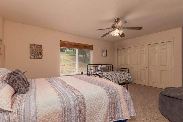 2792 Mckenzie Ave, Arnold, CA 95223