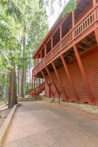 2792 Mckenzie Ave, Arnold, CA 95223