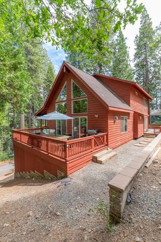2792 Mckenzie Ave, Arnold, CA 95223