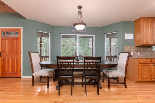2792 Mckenzie Ave, Arnold, CA 95223