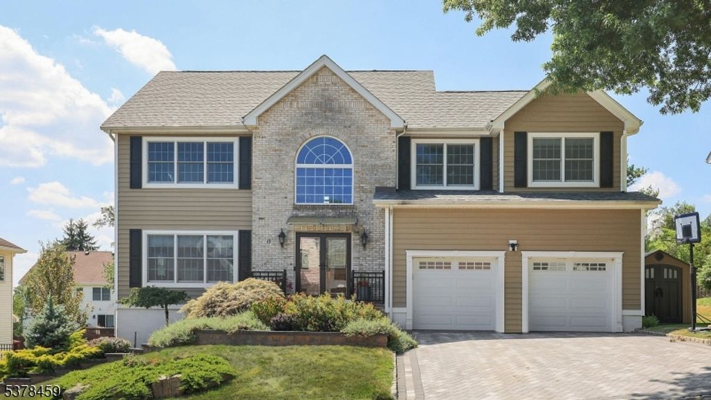 19 Primrose Way, Warren Twp., NJ 07059