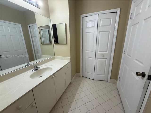 3244 NE 11th Dr, Homestead, FL 33033