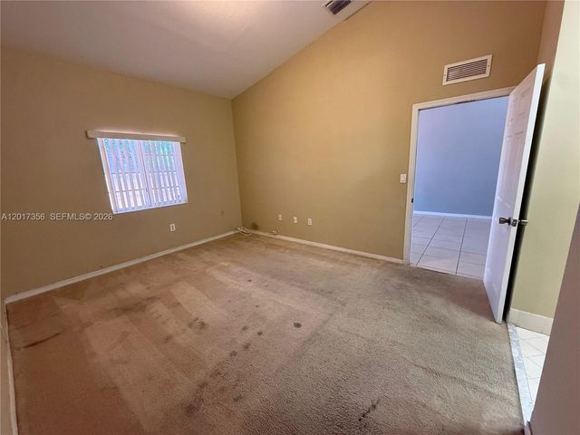 3244 NE 11th Dr, Homestead, FL 33033