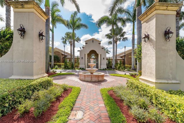 3244 NE 11th Dr, Homestead, FL 33033