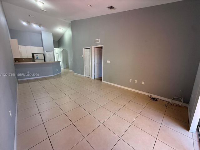 3244 NE 11th Dr, Homestead, FL 33033