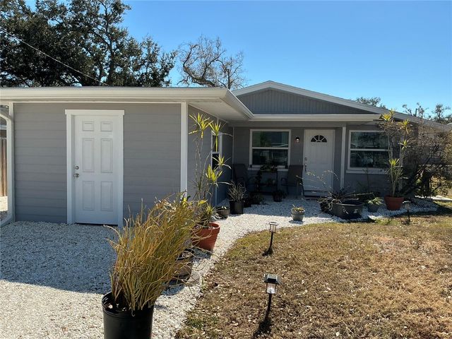 3020 HAWTHORNE STREET, Sarasota, FL 34239