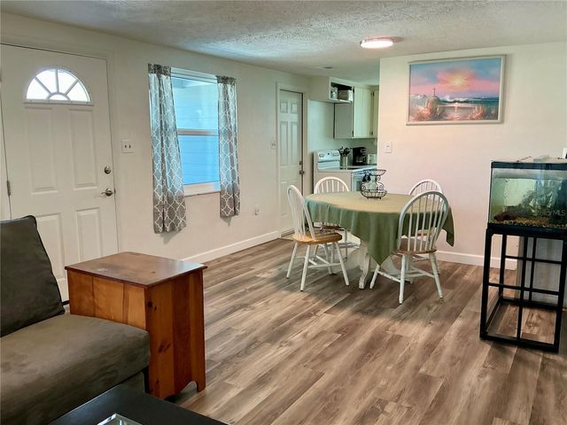 3020 HAWTHORNE STREET, Sarasota, FL 34239