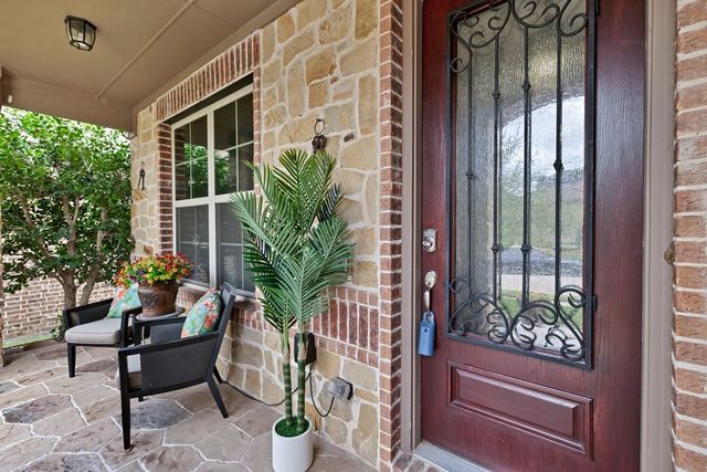 3000 Bella Lago Drive, Denton, TX 76210