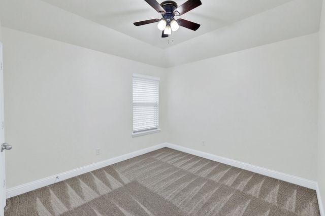 3000 Bella Lago Drive, Denton, TX 76210