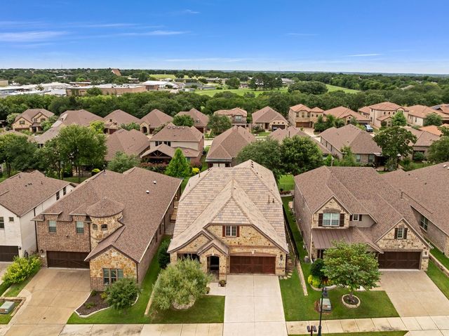 3000 Bella Lago Drive, Denton, TX 76210
