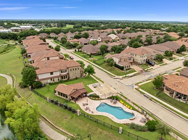 3000 Bella Lago Drive, Denton, TX 76210