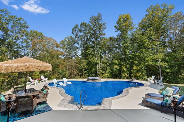 450 County Road 28, Calhoun, TN 37309