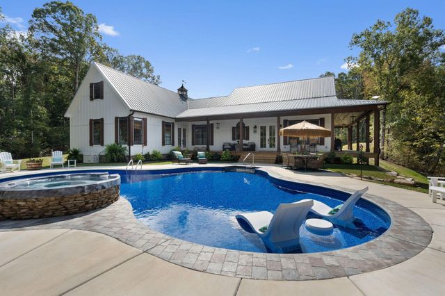 450 County Road 28, Calhoun, TN 37309