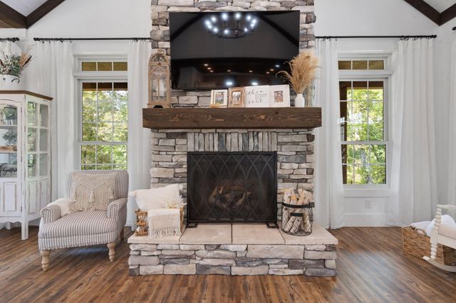 450 County Road 28, Calhoun, TN 37309