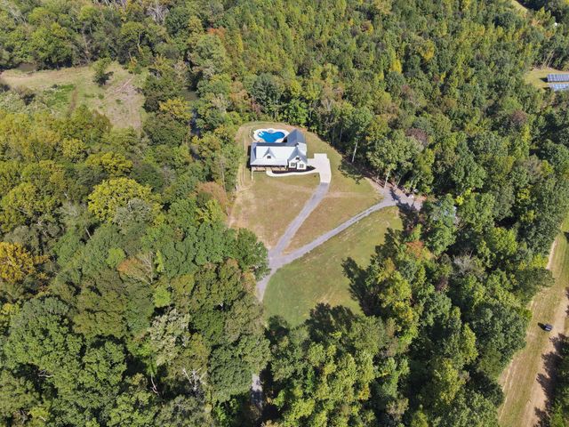 450 County Road 28, Calhoun, TN 37309