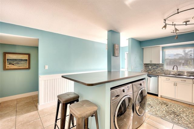 4307 GULF DRIVE 207, Holmes Beach, FL 34217