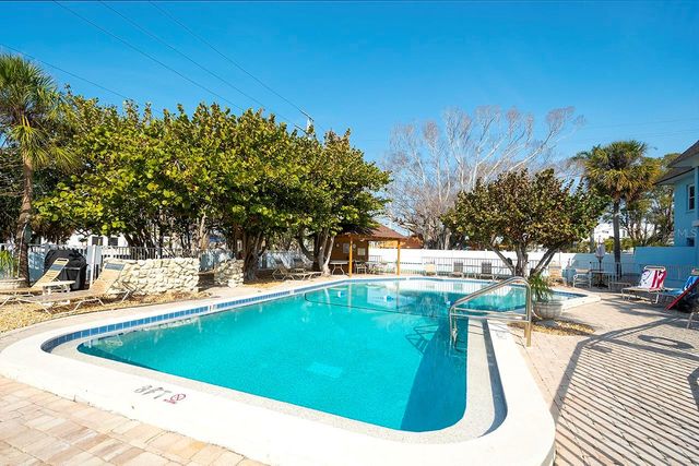 4307 GULF DRIVE 207, Holmes Beach, FL 34217