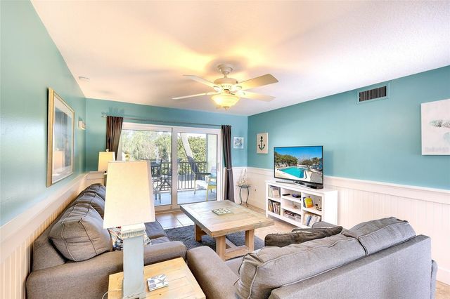 4307 GULF DRIVE 207, Holmes Beach, FL 34217