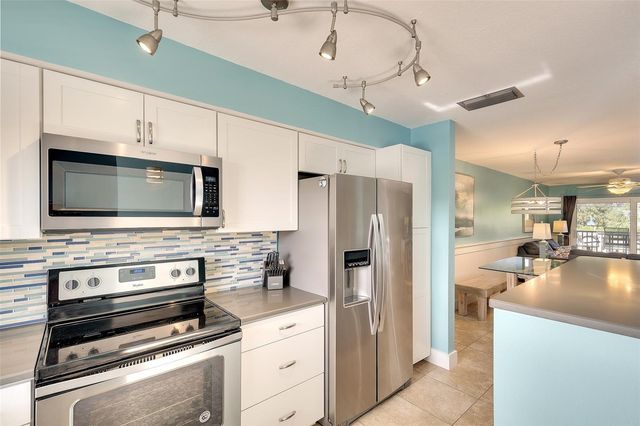 4307 GULF DRIVE 207, Holmes Beach, FL 34217