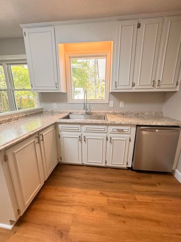 210 Grayson Street, Walterboro, SC 29488