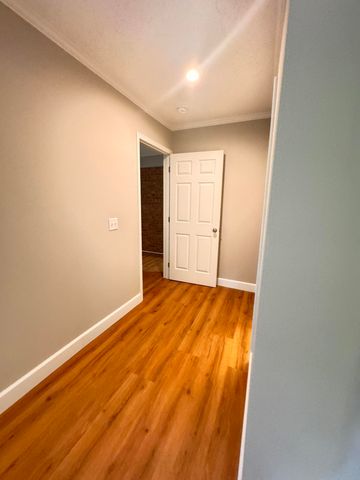 210 Grayson Street, Walterboro, SC 29488
