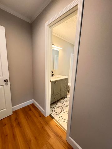 210 Grayson Street, Walterboro, SC 29488