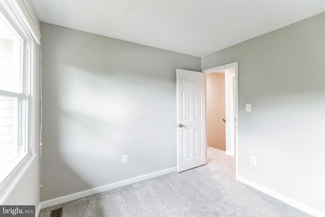5335 LAKE COVE CT, Alexandria, VA 22315