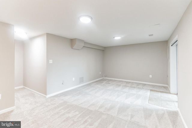 5335 LAKE COVE CT, Alexandria, VA 22315