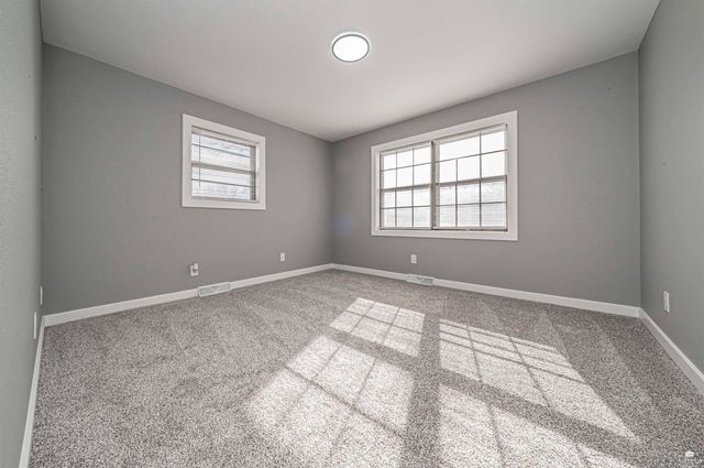 3214 Rolling Hills Drive, Milford, KS 66514